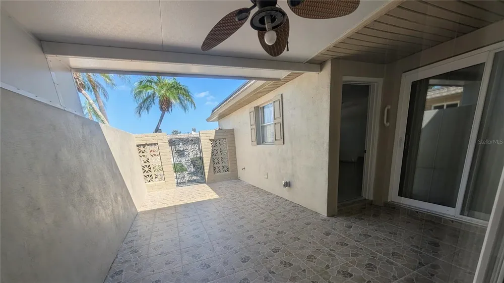 542 BOCA CIEGA POINT BOULEVARD #2108 Madeira Beach, FL 33708