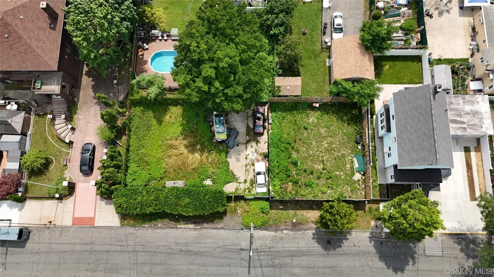 829 Dean Avenue Bronx, NY 10465
