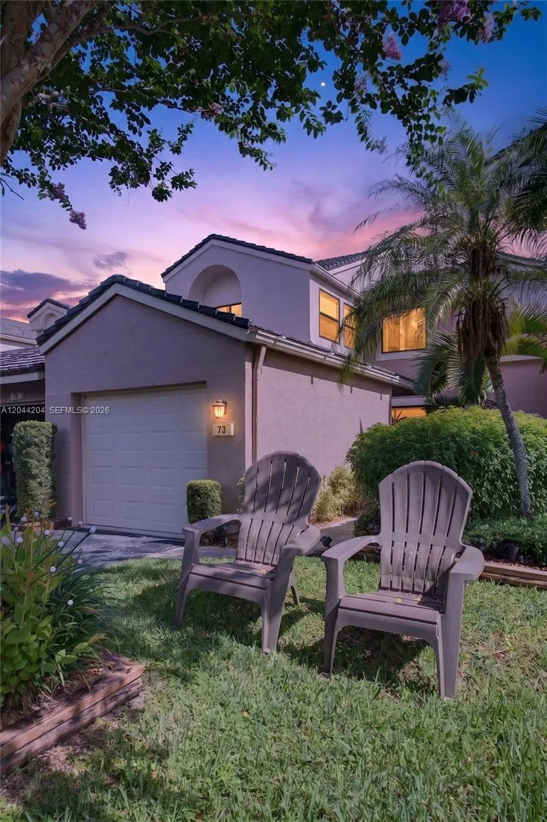73 NW 98th Ter Plantation, FL 33324