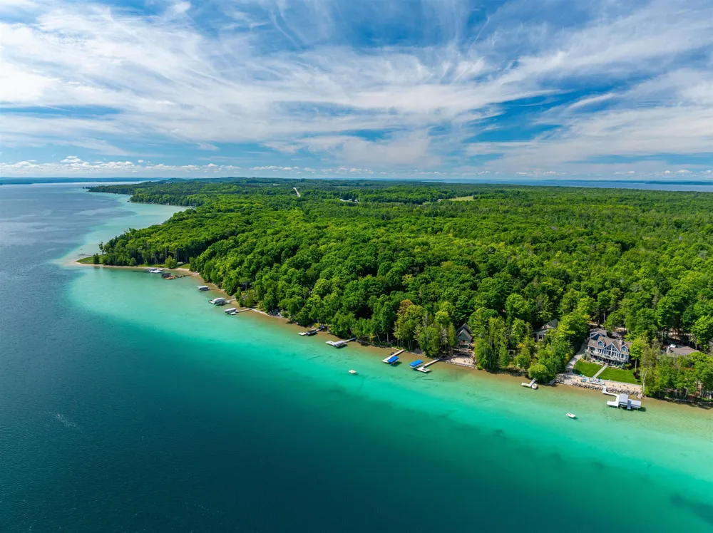 12246 Pineridge Trail Torch Lake Township, MI 49648