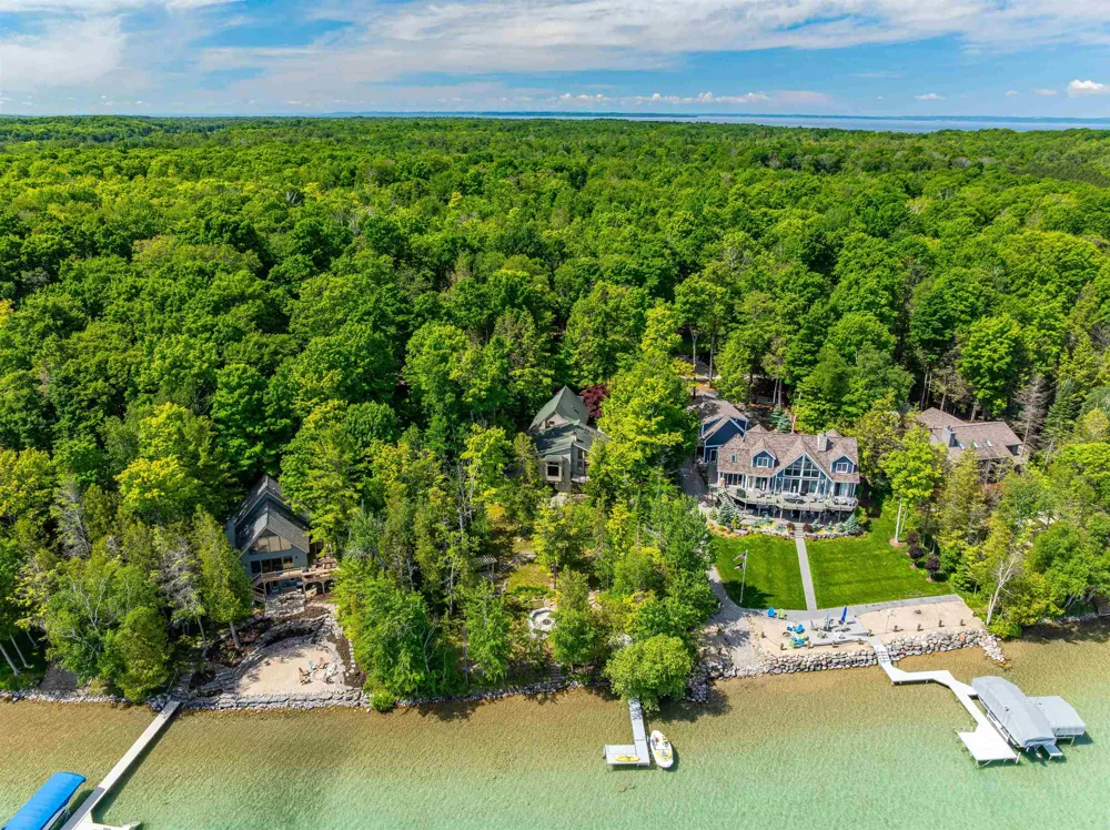 12246 Pineridge Trail Torch Lake Township, MI 49648