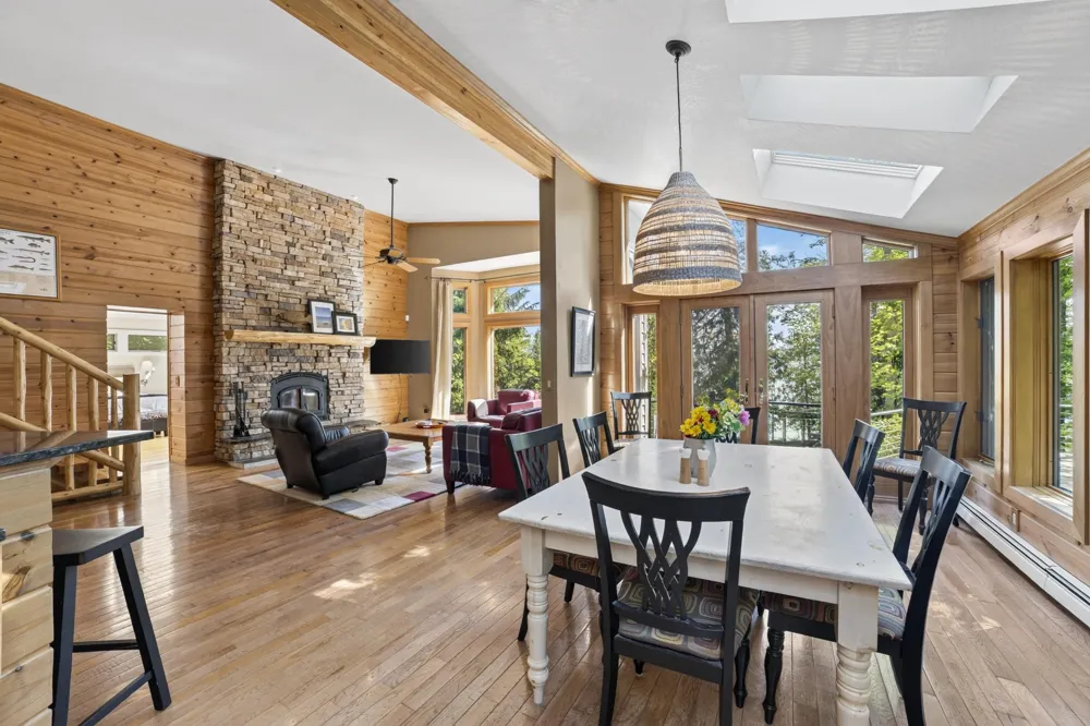 12246 Pineridge Trail Torch Lake Township, MI 49648