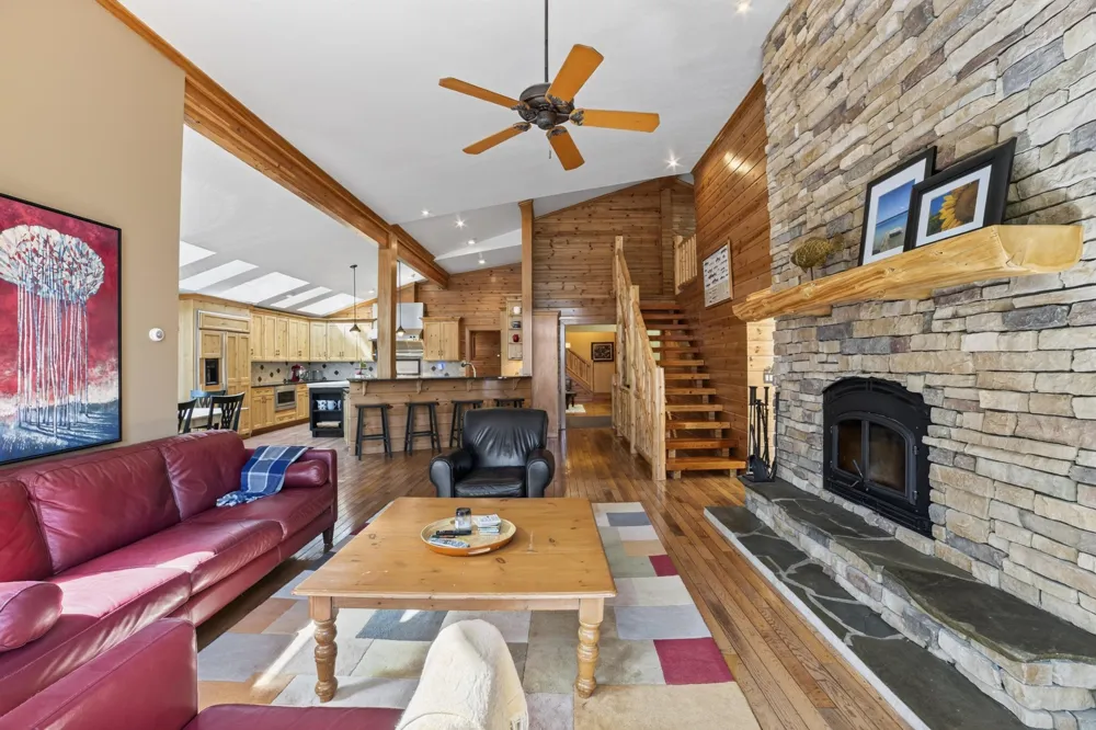12246 Pineridge Trail Torch Lake Township, MI 49648