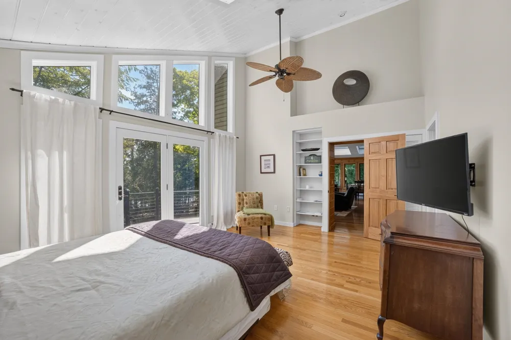 12246 Pineridge Trail Torch Lake Township, MI 49648