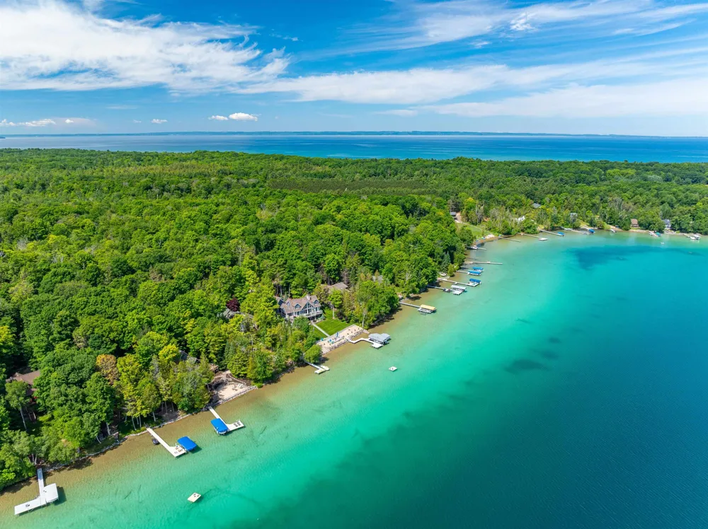 12246 Pineridge Trail Torch Lake Township, MI 49648