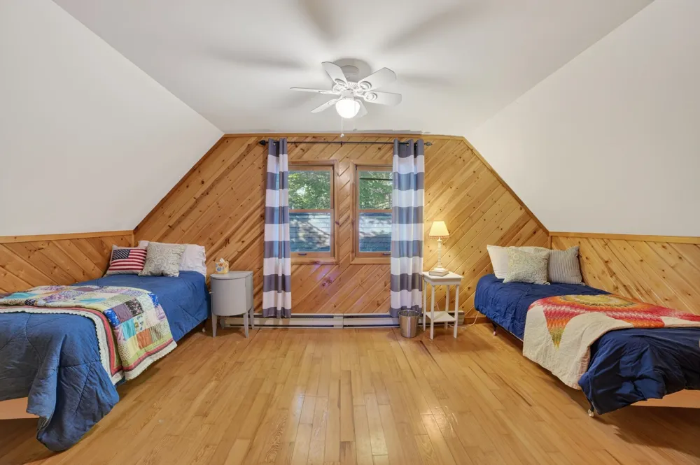 12246 Pineridge Trail Torch Lake Township, MI 49648