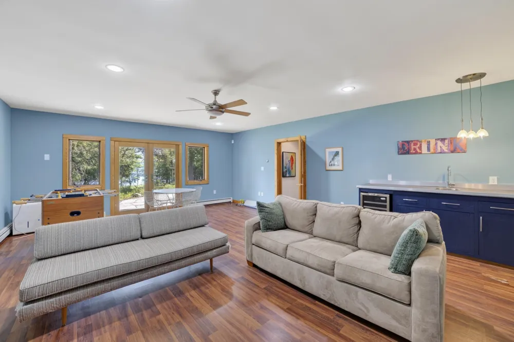 12246 Pineridge Trail Torch Lake Township, MI 49648