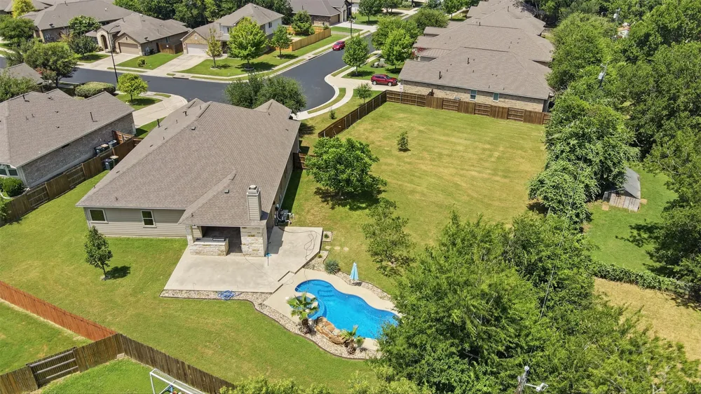 128 Clear Water Pass Bastrop, TX 78602