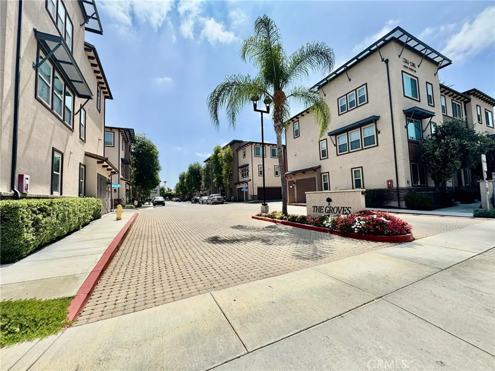 1391 Clementine Way Fullerton, CA 92833