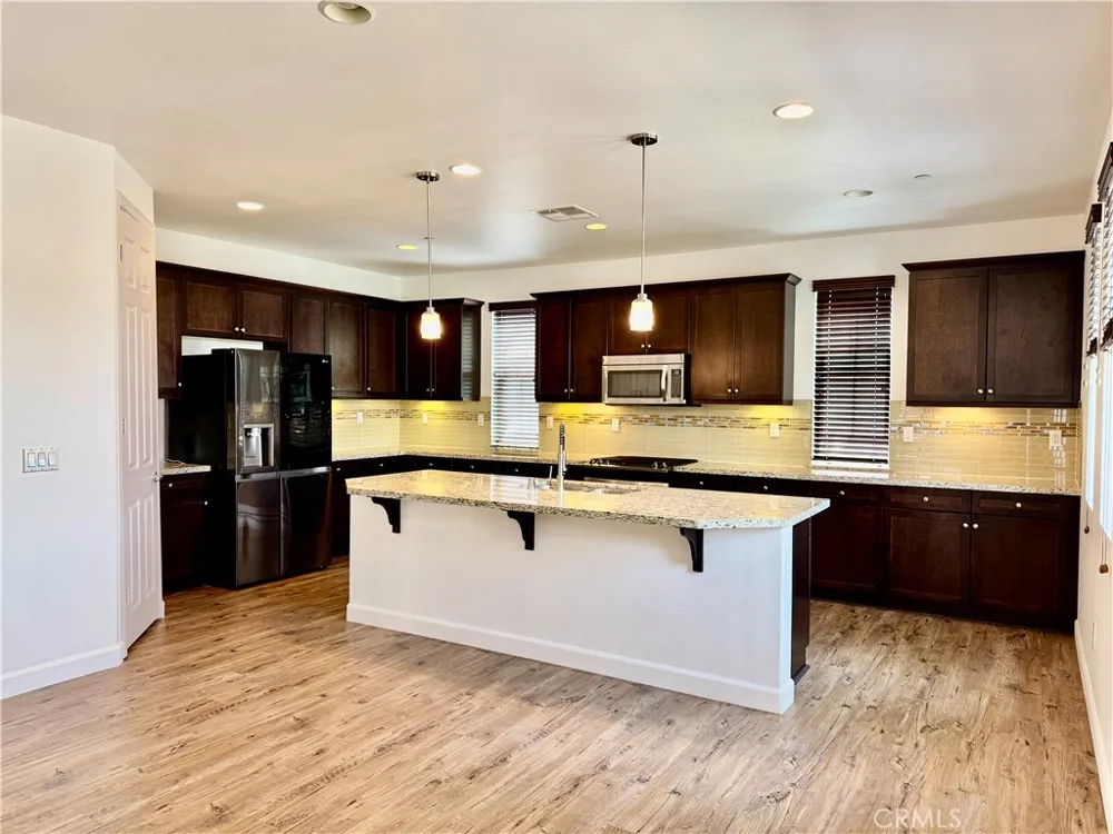 1391 Clementine Way Fullerton, CA 92833