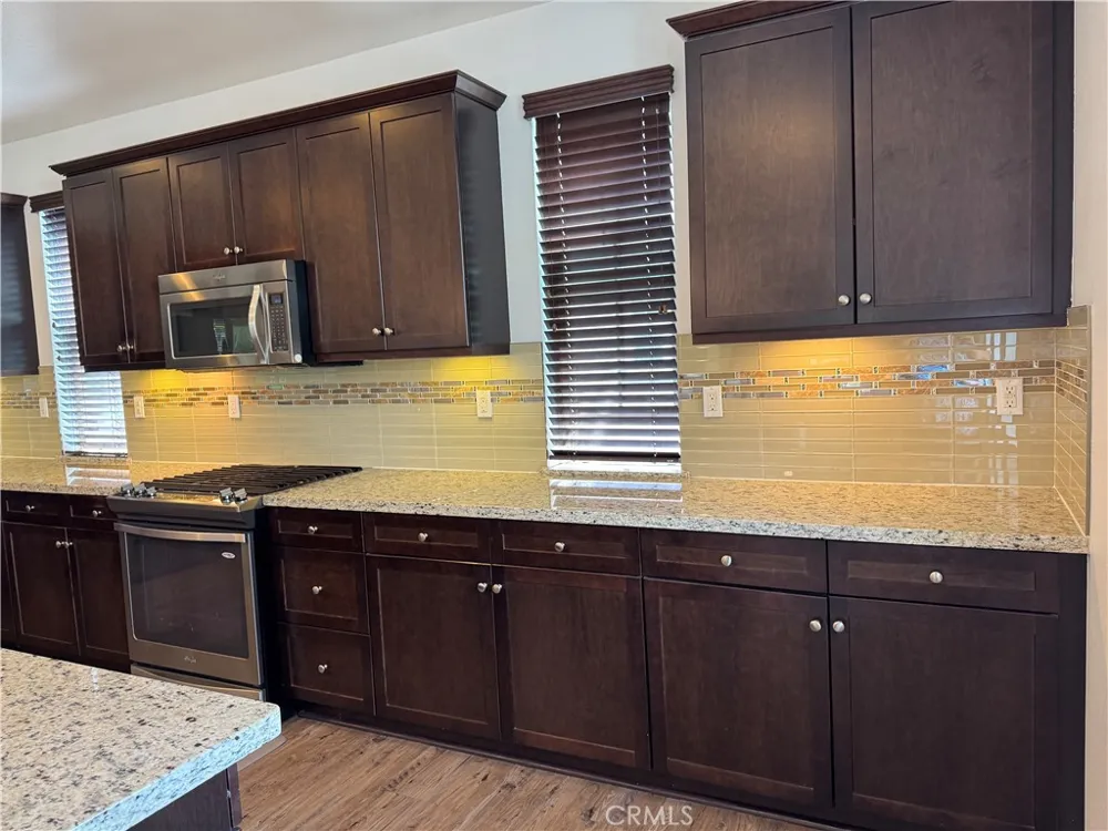 1391 Clementine Way Fullerton, CA 92833