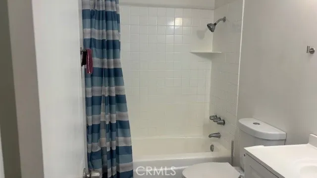 13040 Dronfield #12 Sylmar, CA 91342