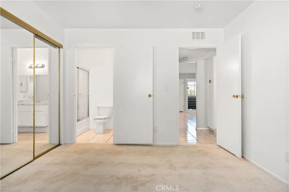 13100 Bromont Avenue #15 Sylmar, CA 91342