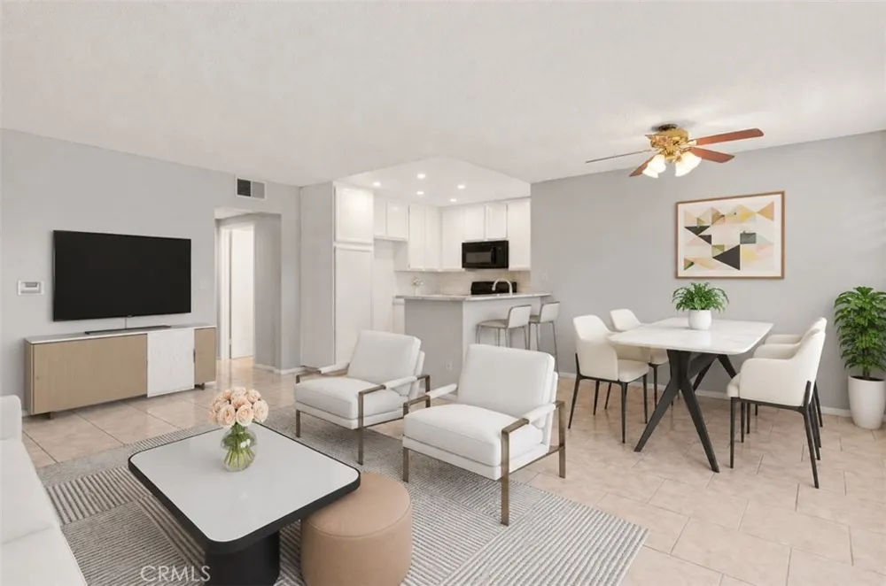 13100 Bromont Avenue #15 Sylmar, CA 91342