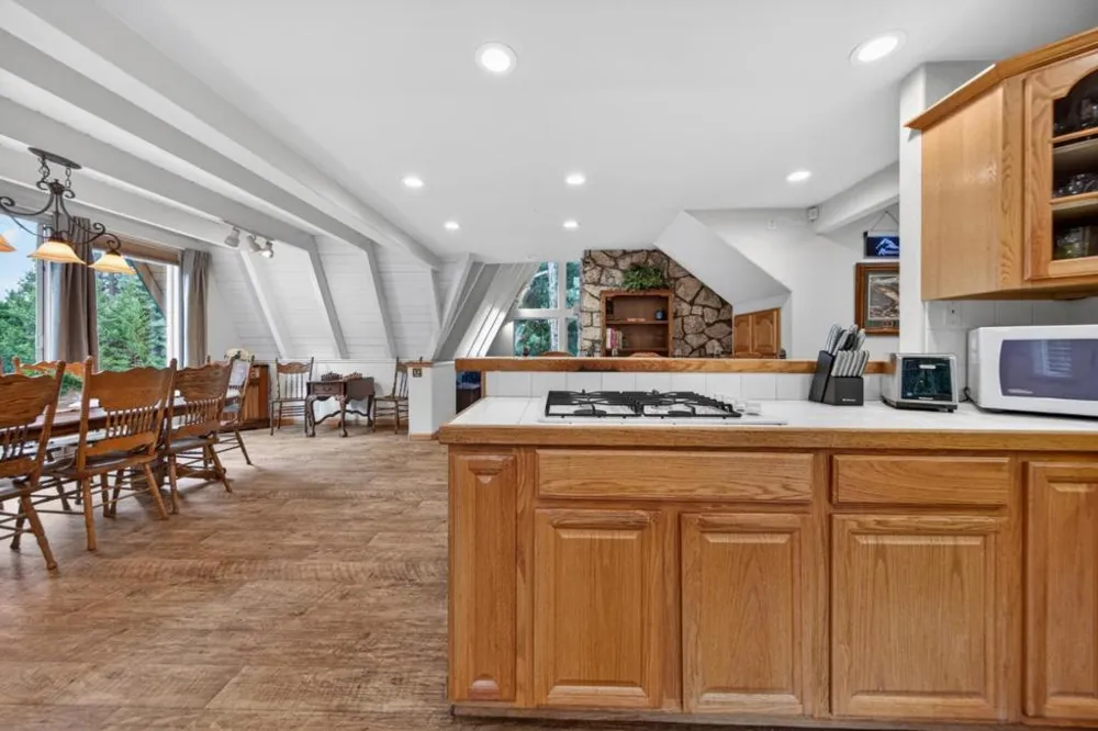 458 Peninsula Drive Lake Almanor, CA 96137