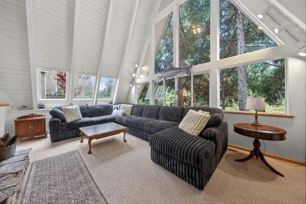 458 Peninsula Drive Lake Almanor, CA 96137