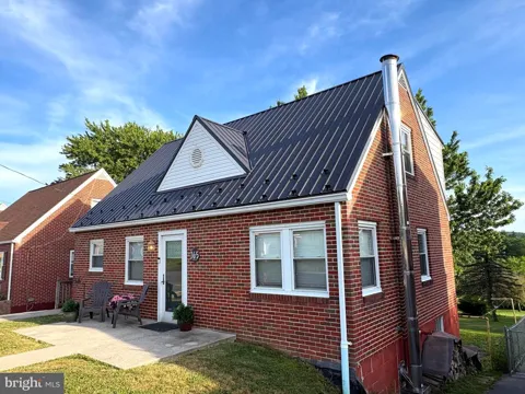 165 WASHINGTON STREET