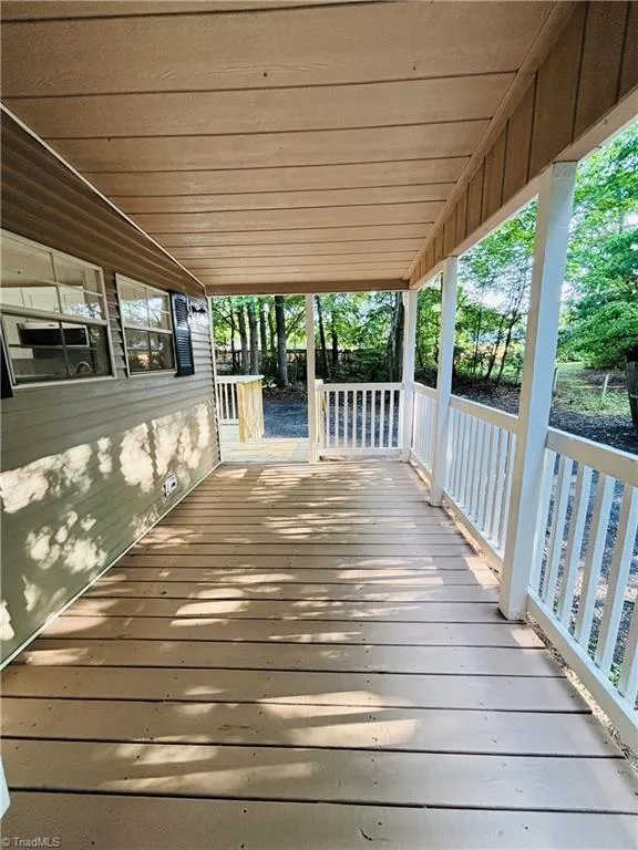 6557 Kerr Drive Randleman, NC 27317