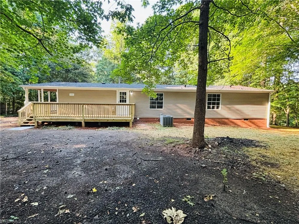 6557 Kerr Drive Randleman, NC 27317