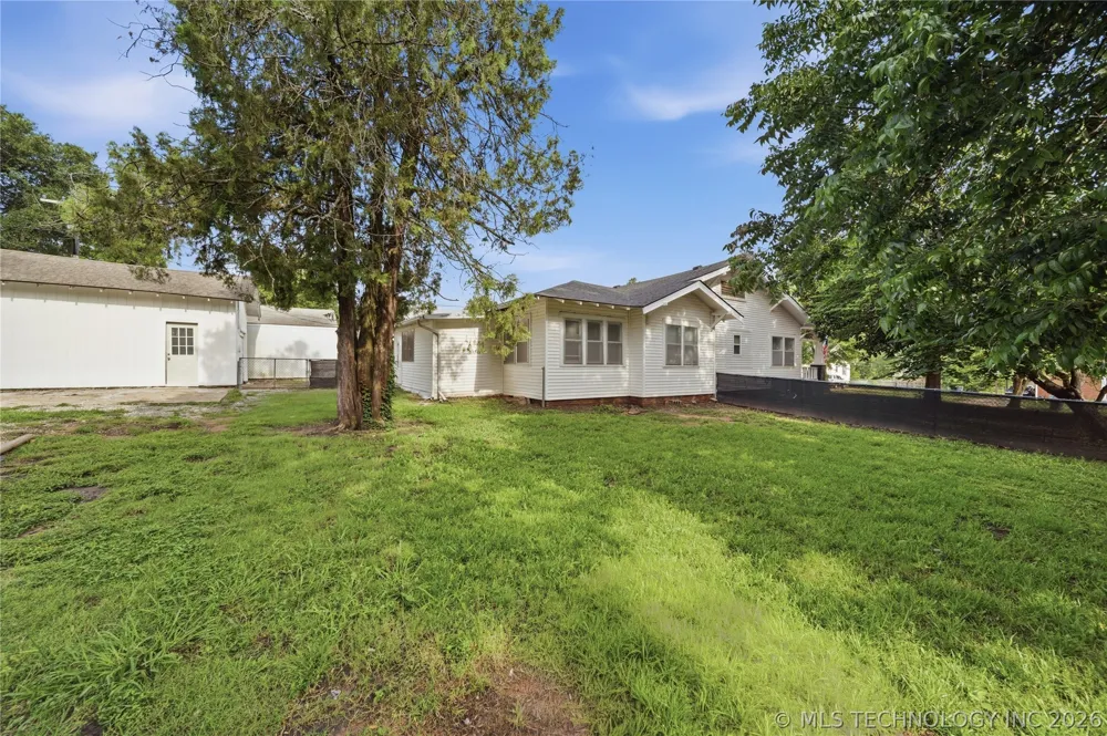 1420 E 8th Street Okmulgee, OK 74447