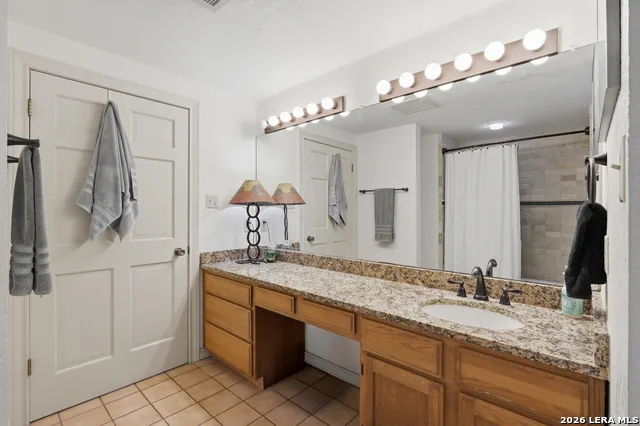 4874 Old Lehmann Kingsbury, TX 78638