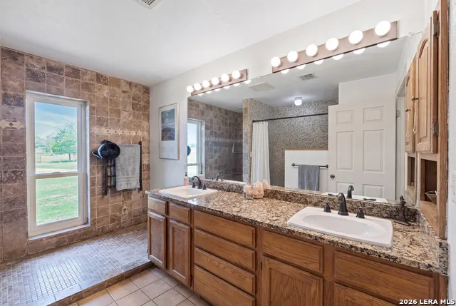 4874 Old Lehmann Kingsbury, TX 78638
