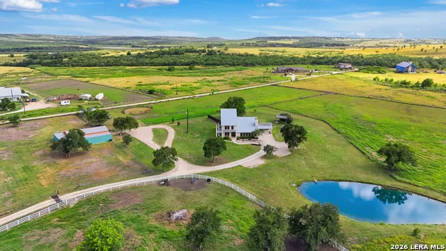 4874 Old Lehmann Kingsbury, TX 78638