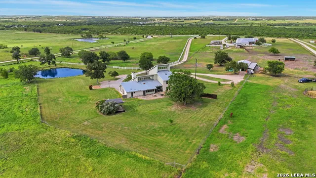 4874 Old Lehmann Kingsbury, TX 78638