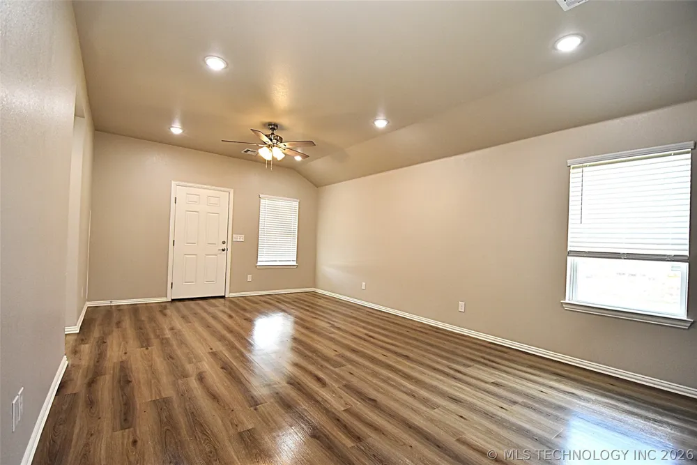 736 Elm Street Seminole, OK 74868