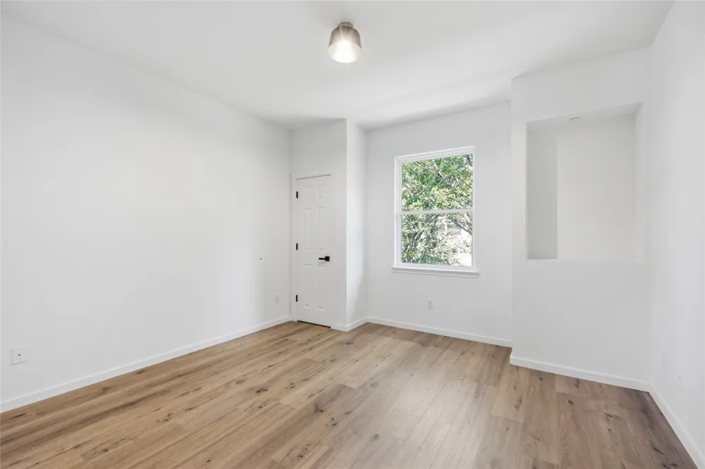 9309 La Puente Drive Austin, TX 78749