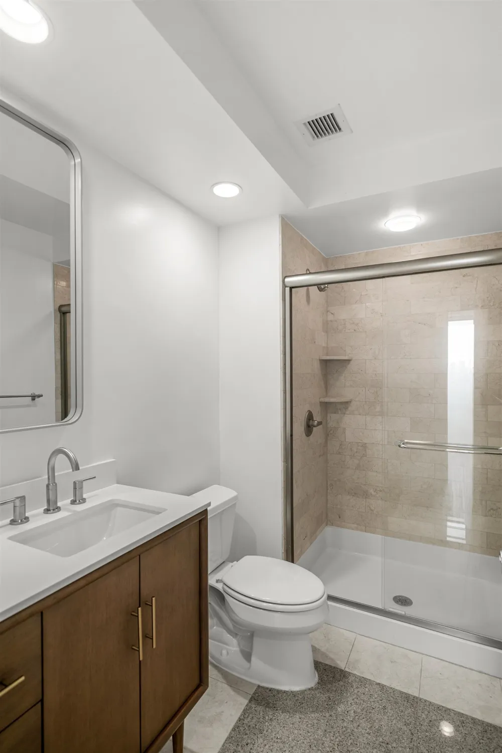 99 GORGE RD Edgewater, NJ 07020