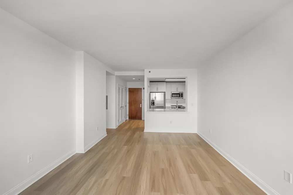 99 GORGE RD Edgewater, NJ 07020