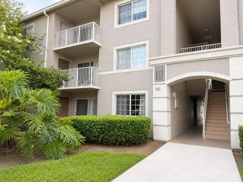 5045 Wiles Road #105