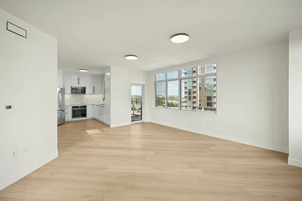 54 Rainey Street #1201 Austin, TX 78701