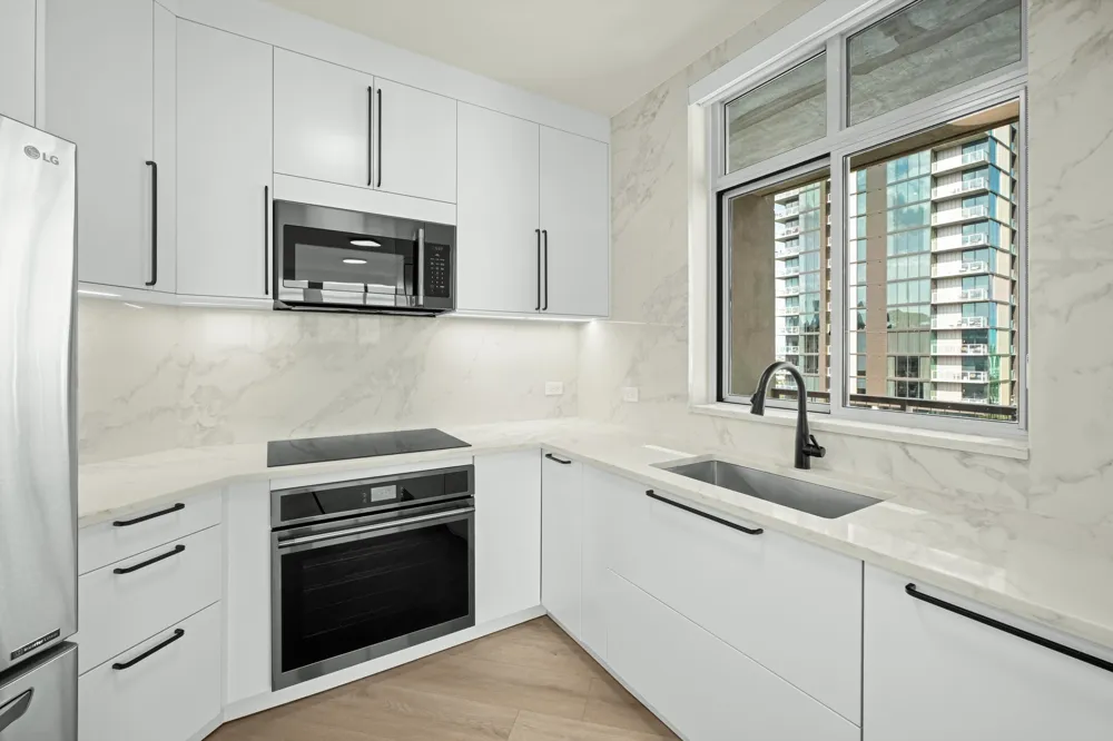 54 Rainey Street #1201 Austin, TX 78701
