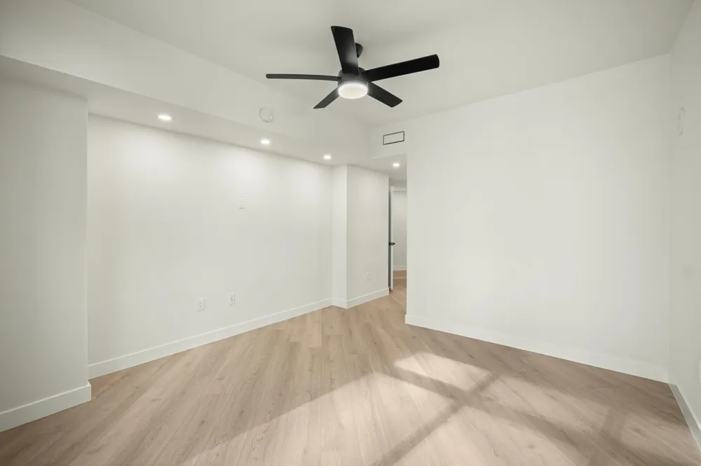 54 Rainey Street #1201 Austin, TX 78701