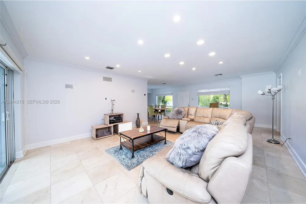 13140 Coronado Dr North Miami, FL 33181