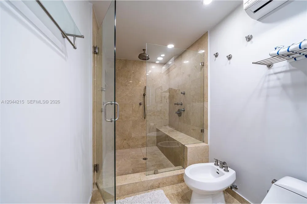 13140 Coronado Dr North Miami, FL 33181