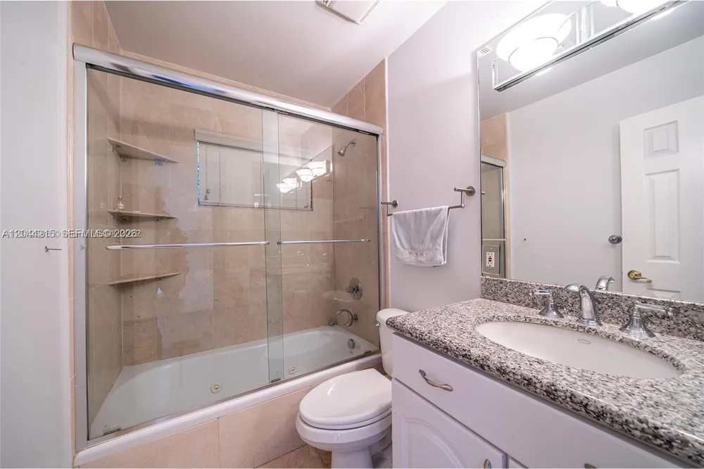 13140 Coronado Dr North Miami, FL 33181