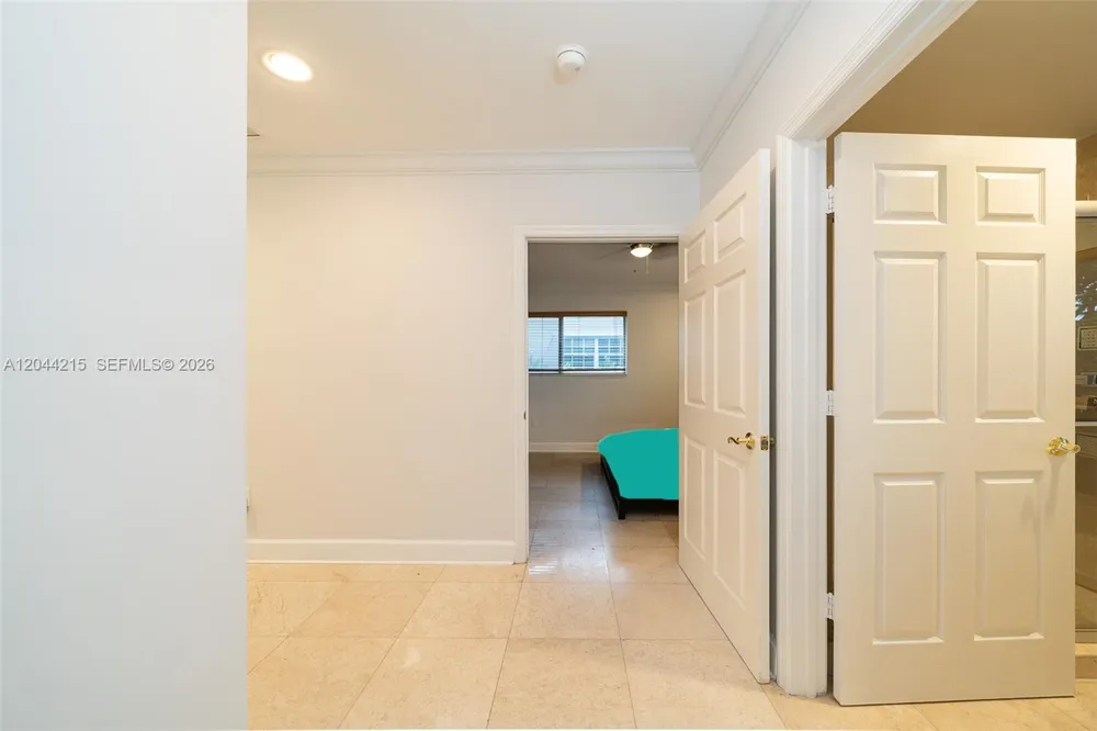13140 Coronado Dr North Miami, FL 33181