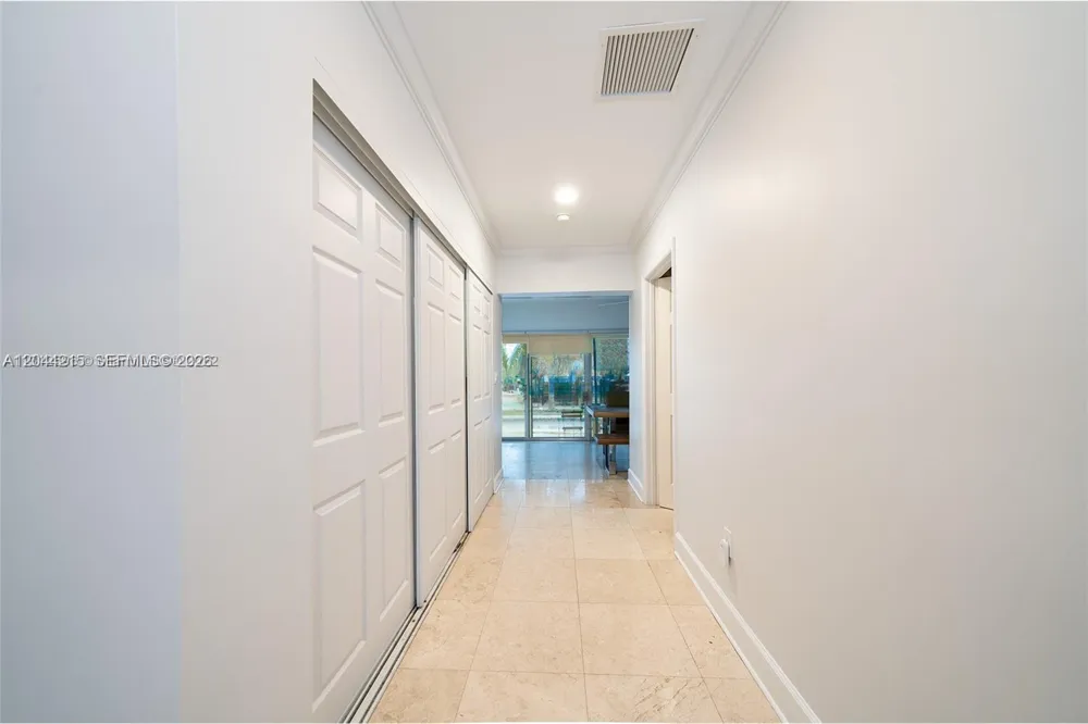 13140 Coronado Dr North Miami, FL 33181