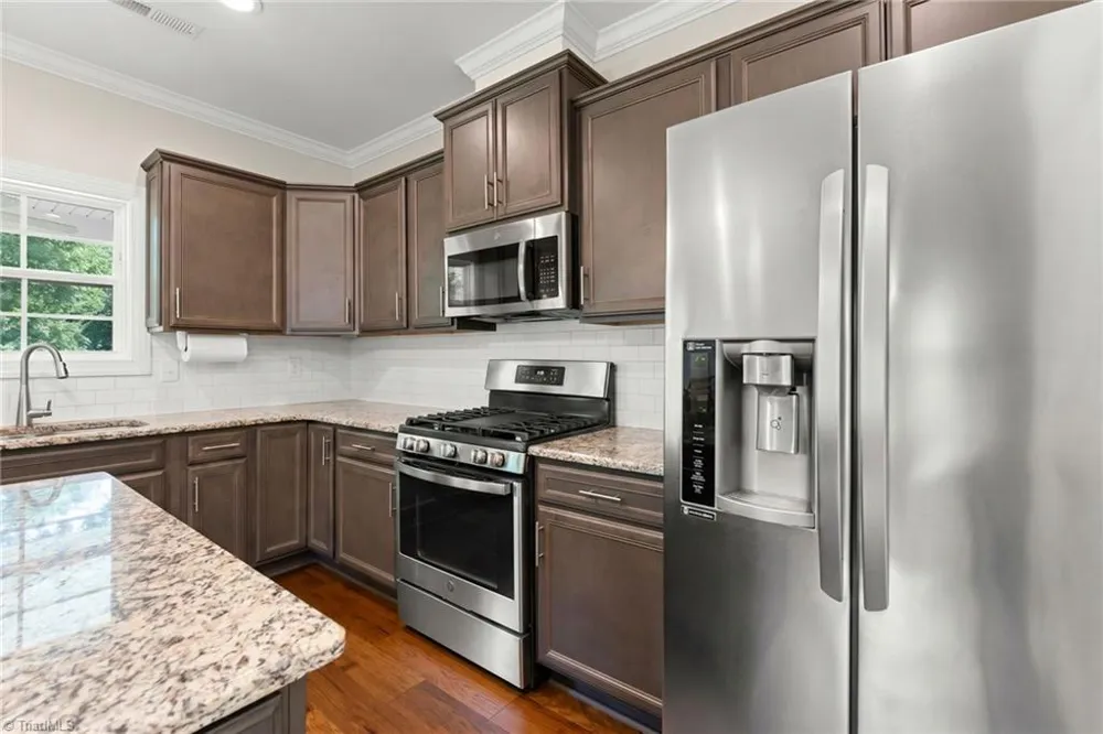 1523 Chickasha Drive Pfafftown, NC 27040