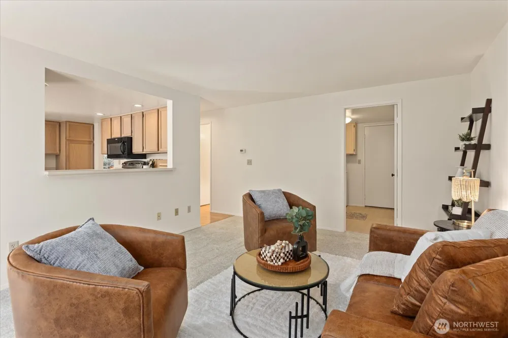 6631 114th Avenue SE Bellevue, WA 98006