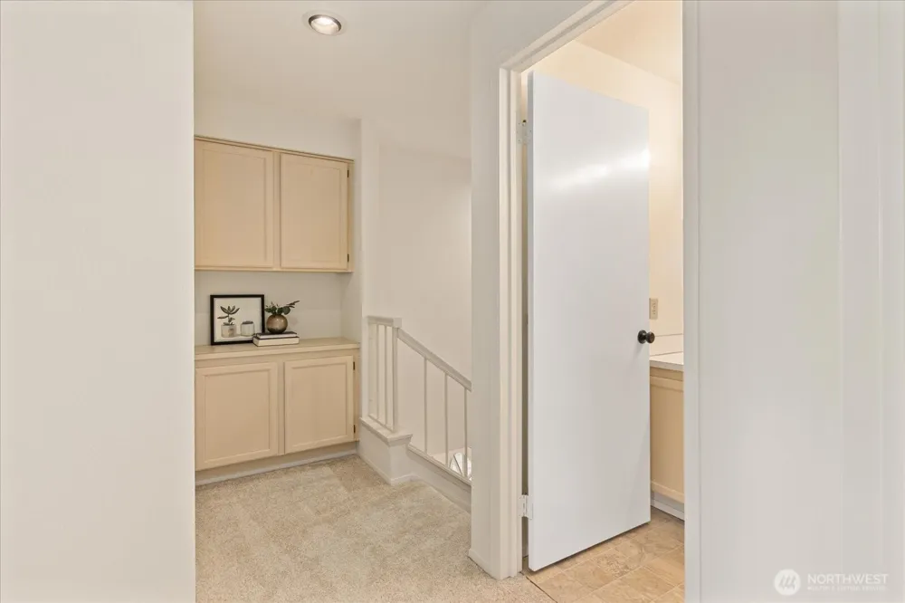 6631 114th Avenue SE Bellevue, WA 98006