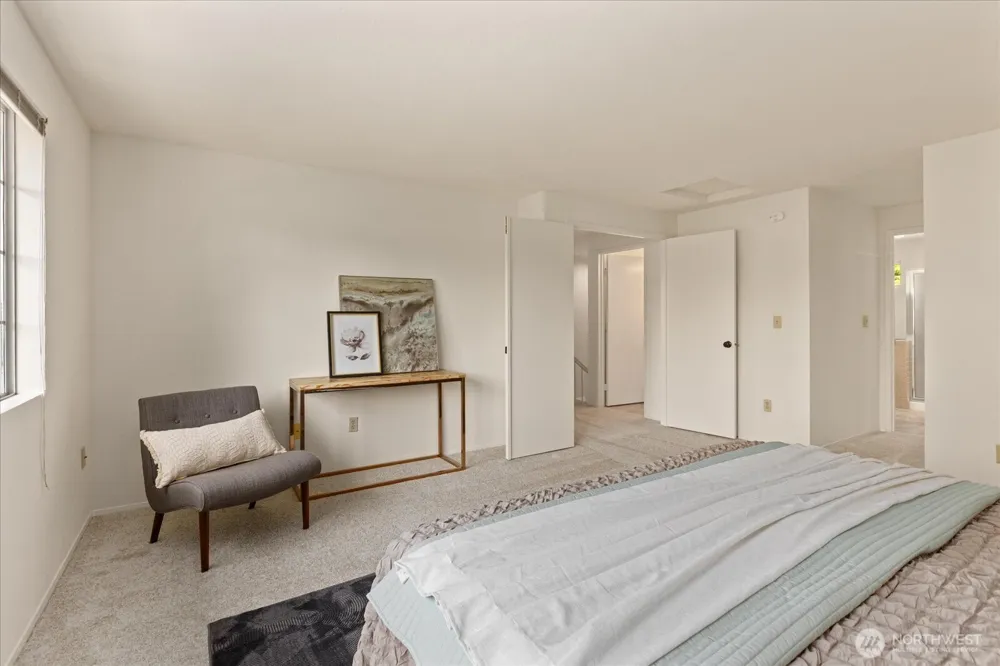 6631 114th Avenue SE Bellevue, WA 98006