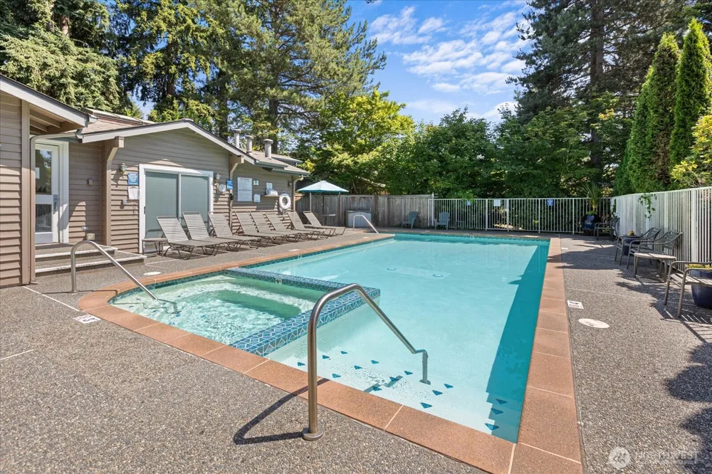 6631 114th Avenue SE Bellevue, WA 98006