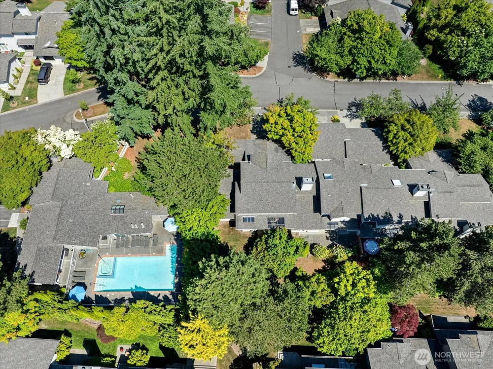 6631 114th Avenue SE Bellevue, WA 98006