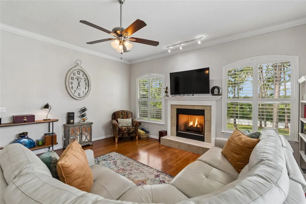 114 GLEN ABBEY LANE Debary, FL 32713