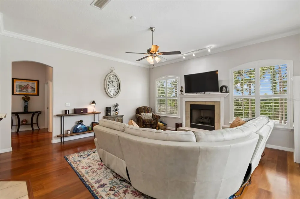 114 GLEN ABBEY LANE Debary, FL 32713