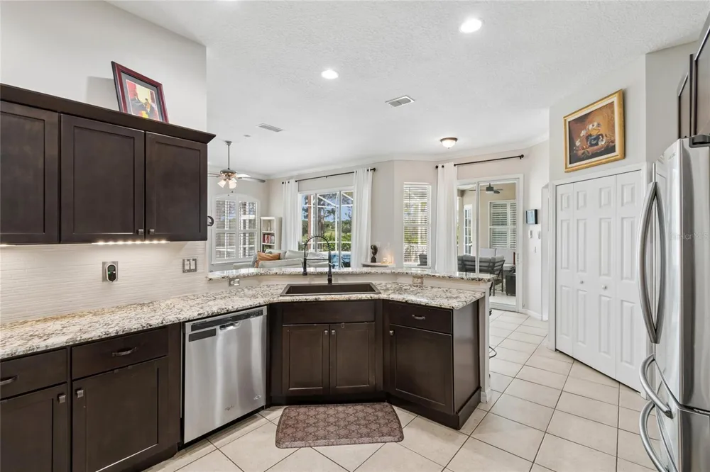114 GLEN ABBEY LANE Debary, FL 32713